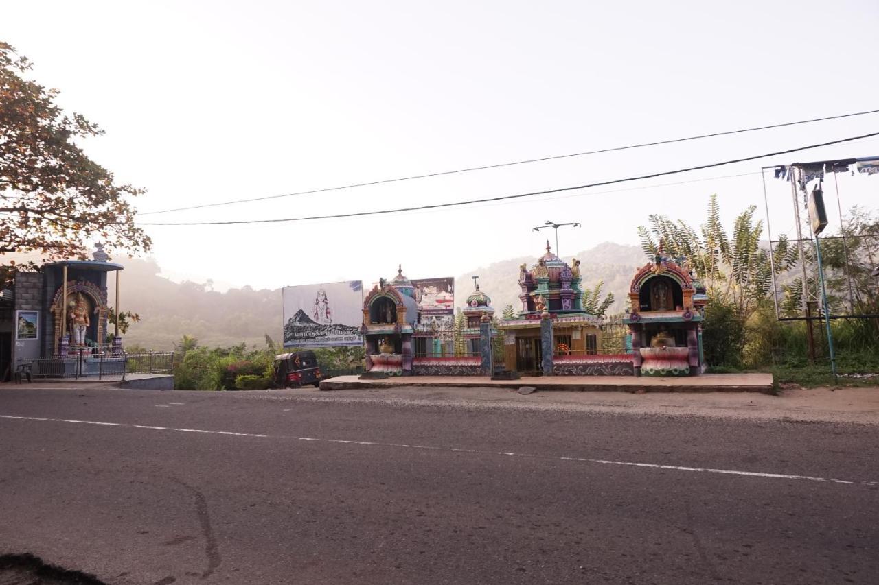 Retiyagama Eco Resort Teldeniya Buitenkant foto